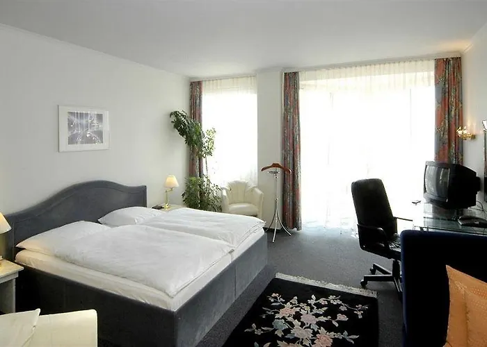 Berliner Baer Hotell *
