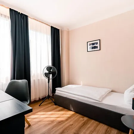 Berliner Baer Berlin