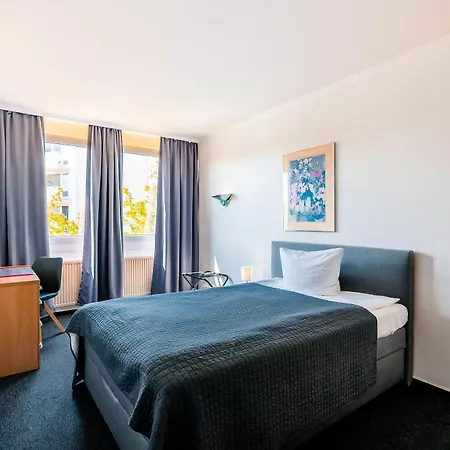 Berliner Baer מלון